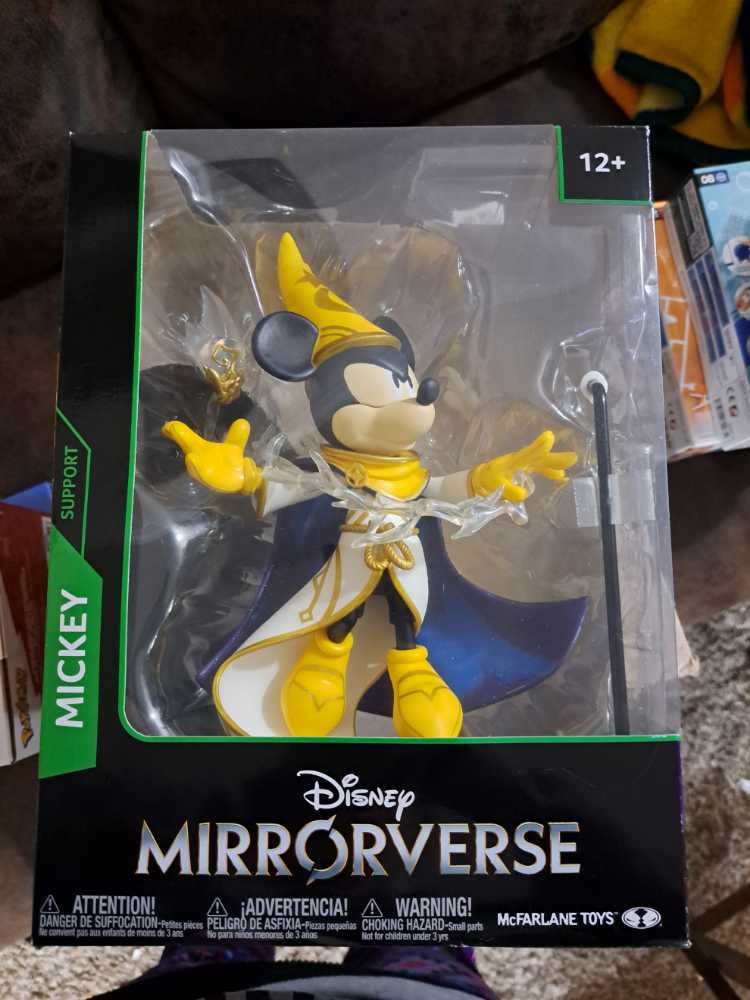 Mickey Mouse - McFarlane Toys™ (Mirrorverse) action figure collectible [Barcode 787926160680] - Main Image 2