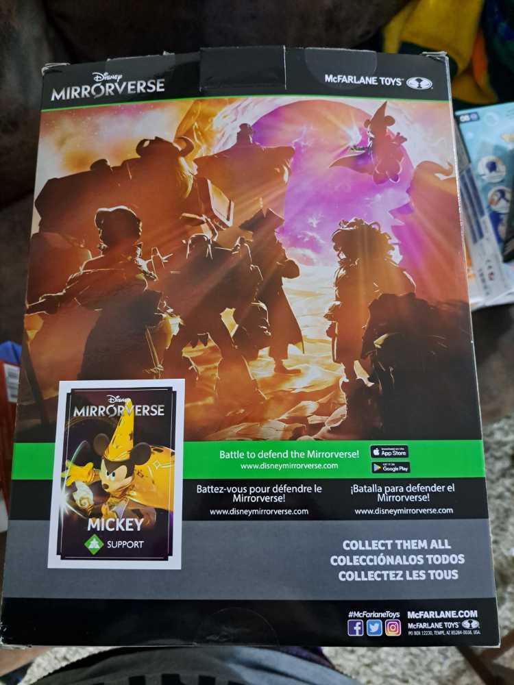 Mickey Mouse - McFarlane Toys™ (Mirrorverse) action figure collectible [Barcode 787926160680] - Main Image 3