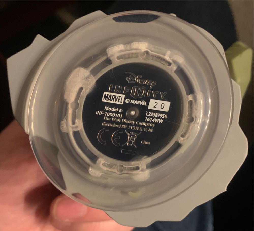 Hulk 2.0  action figure collectible - Main Image 2