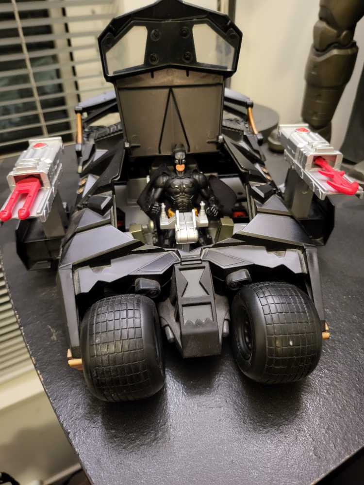 Batman Dark Knight Batmobile Assault Tumbler Vehicle DC Comics H1387  action figure collectible - Main Image 4