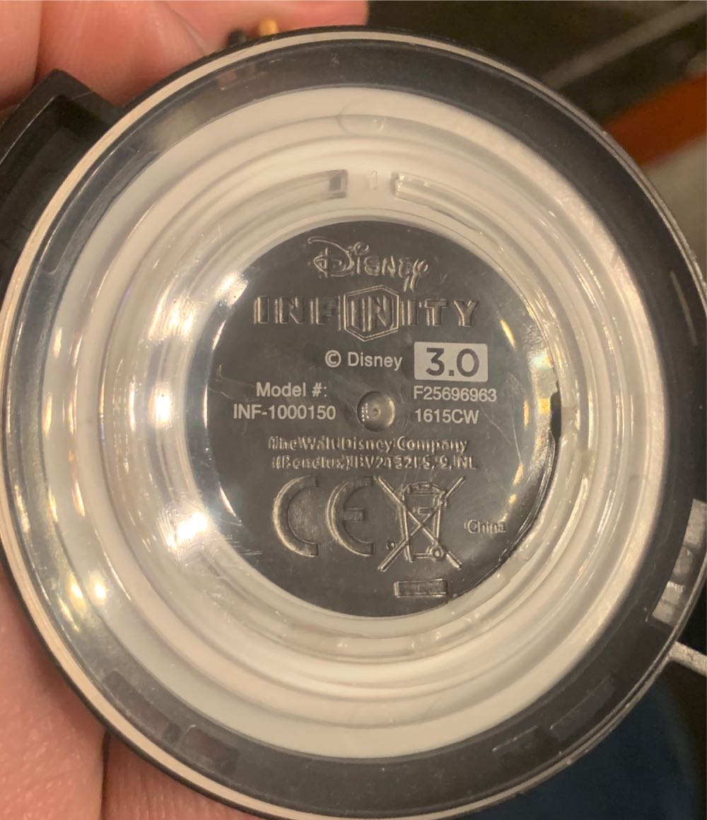 Sam Flynn 3.0  action figure collectible - Main Image 2