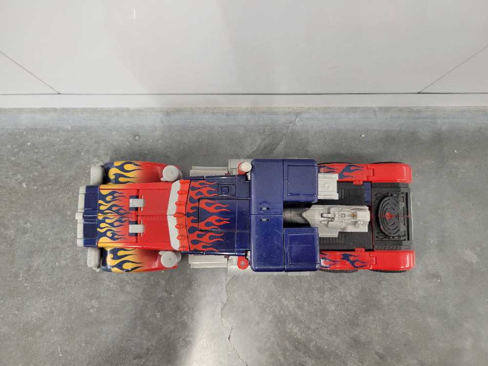 Optimus Prime Leader 5th Truck Mode - Hasbro (Movie) action figure collectible - Main Image 2