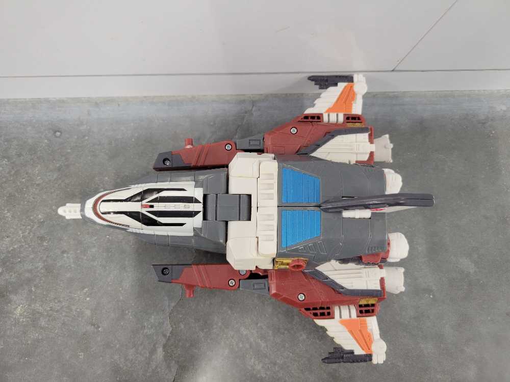 Jetfire 3rd Jet Mode - Hasbro (Energon) action figure collectible - Main Image 2