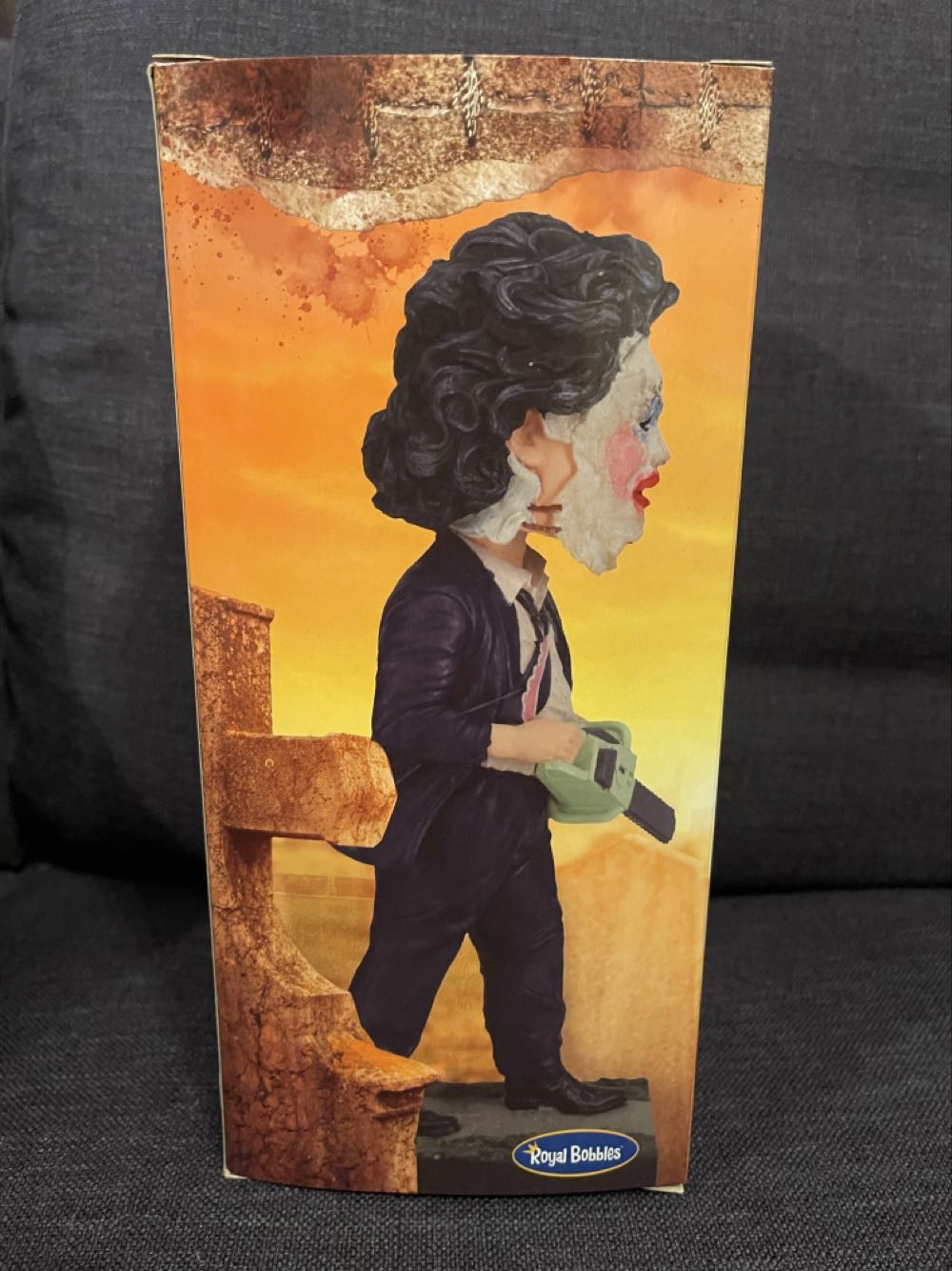 The Texas Chainsaw Massacre - Royal Bobbles/Spirit Exclusive (Leatherface Pretty Woman) action figure collectible [Barcode 01600295] - Main Image 2