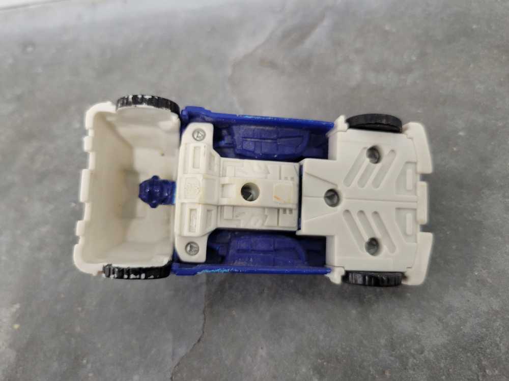 Red Alert Burger King - Hasbro (Cybertron) action figure collectible - Main Image 4