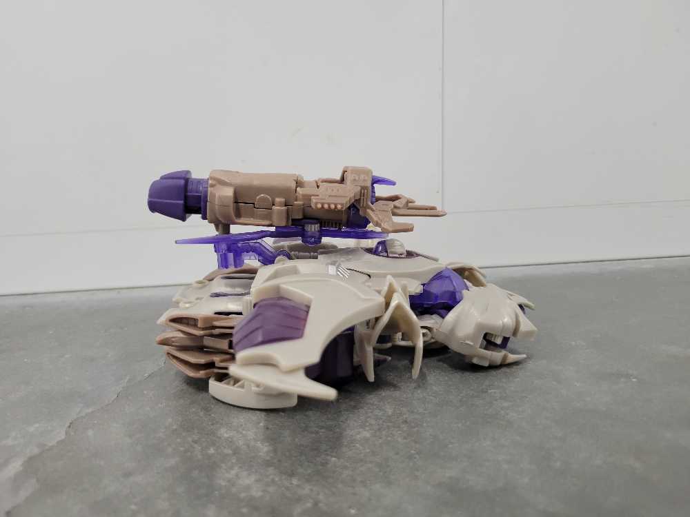 Megatron 3rd Vehicle Mode Leader - Hasbro (Prime) action figure collectible - Main Image 3