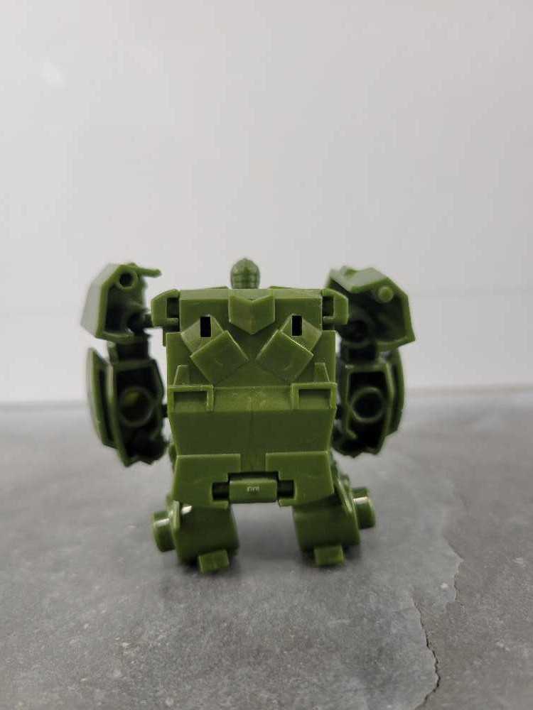 Bulkhead Knuckle With Scythe, Arcee And Dado Gashapon  - Takara (Arms Micron) action figure collectible - Main Image 3