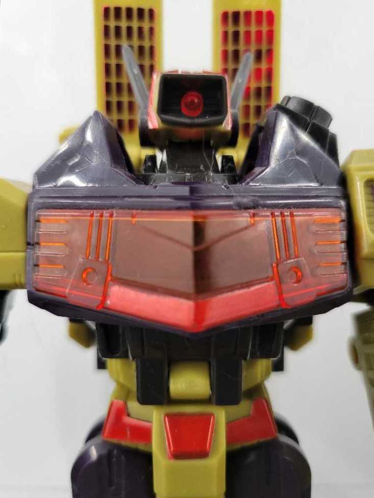 Mezco One:12- Predator