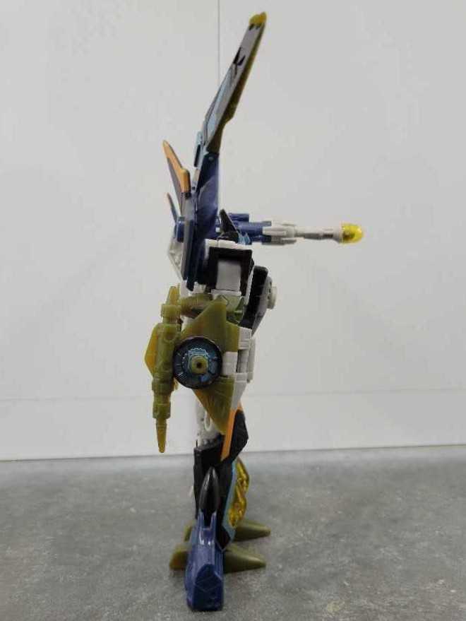 Slugslinger 1st Robot Mode - Hasbro (Energon) action figure collectible - Main Image 3