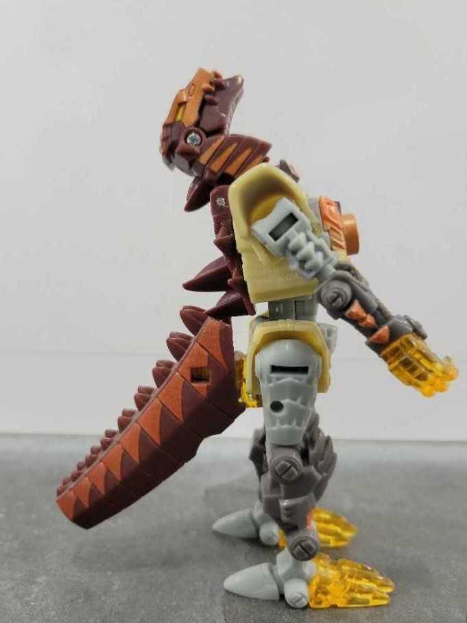 Doom-Lock 2nd Missing Accessories  - Hasbro (Energon) action figure collectible - Main Image 3