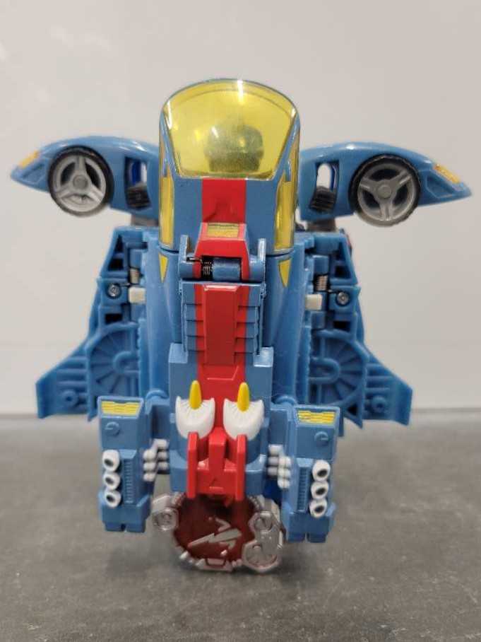 Blurr - Hasbro (Cybertron) action figure collectible - Main Image 4