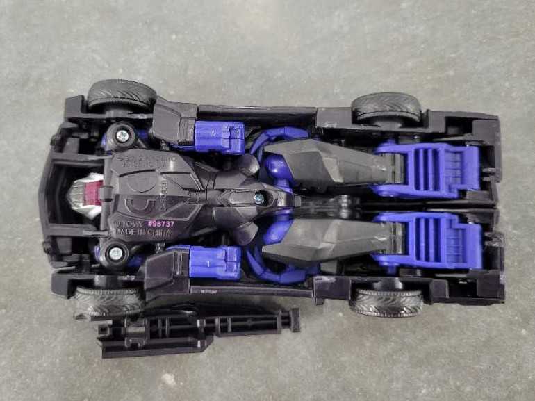 Vehicon 4th Vehicle Mode - Hasbro (Prime) action figure collectible - Main Image 4