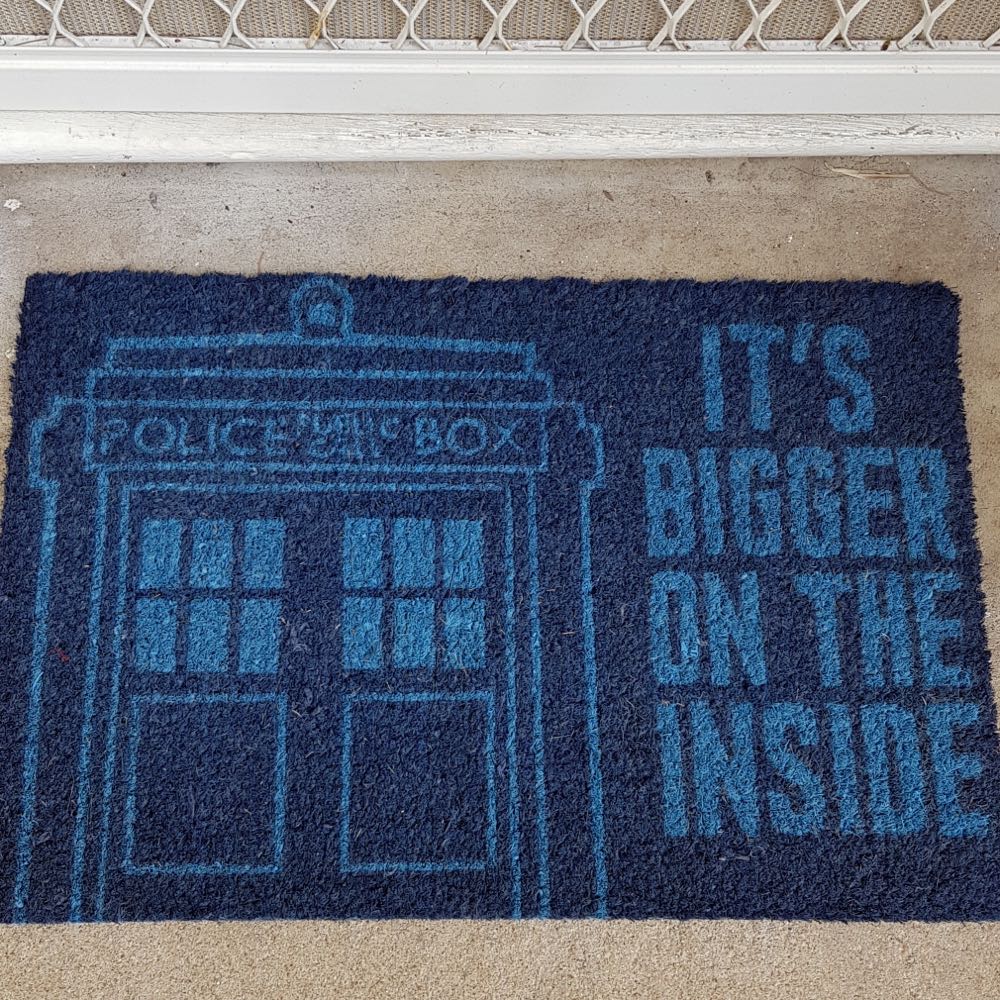 The Incredibles 2 Edna Action Figure Doll In Deluxe Blue Costume And Glasses