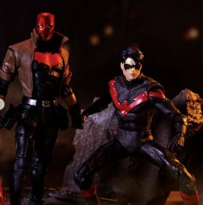 Mcfarlane Toys - DC Multiverse - Nightwing and Red Hood - McFarlane Toys™ action figure collectible - Main Image 2