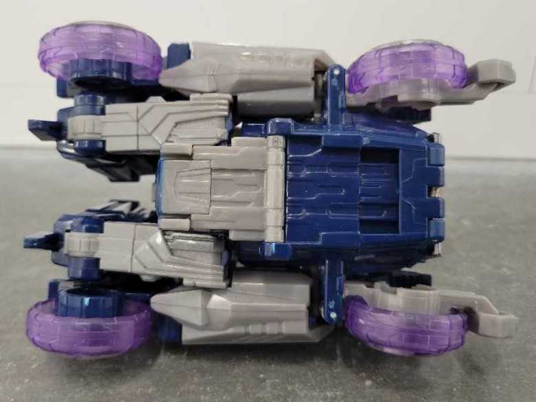 Soundwave Voyager Project Missing Laserbeak - Hasbro (Generations War For Cybertron) action figure collectible - Main Image 4