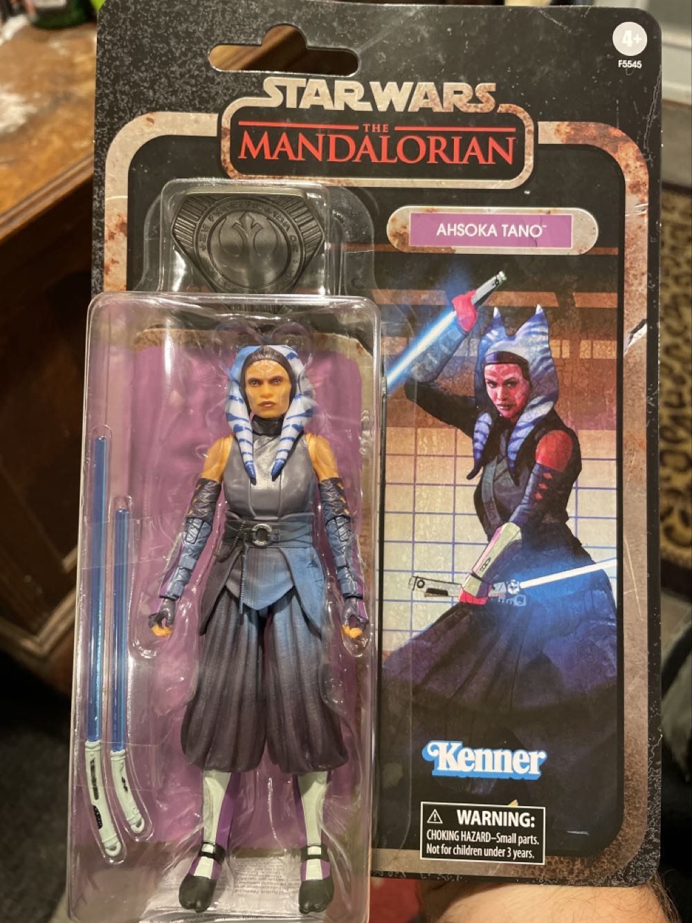 Ahsoka Tano - Black Series Credit Collection - Hasbro (Star Wars Credit Collection) action figure collectible [Barcode 5010994187903] - Main Image 4