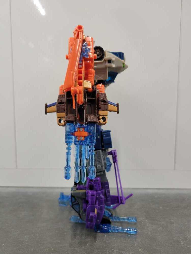 Bruticus Maximus Barricade Kickback Stormcloud Blackout Blight - Hasbro (Energon) action figure collectible - Main Image 3