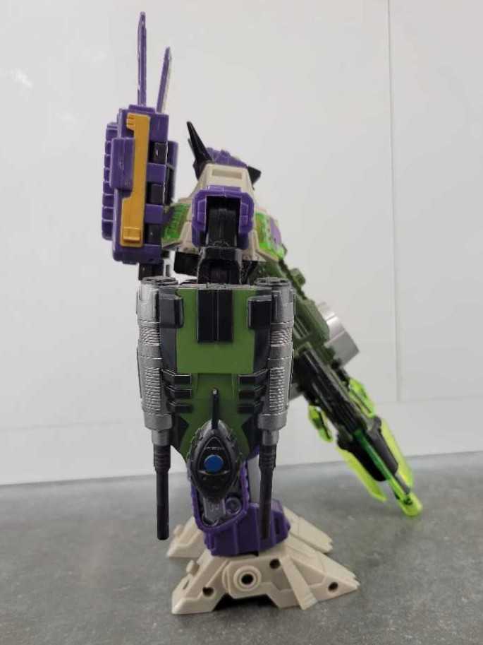 Shockblast Shockwave - Hasbro (Energon) action figure collectible - Main Image 3