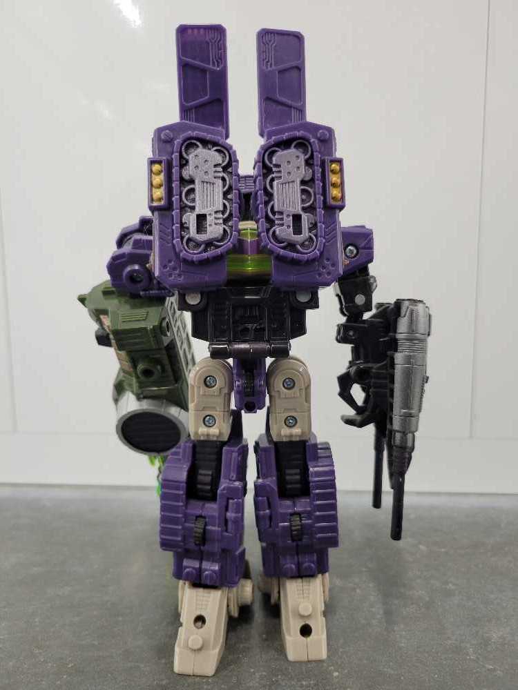 Shockblast Shockwave - Hasbro (Energon) action figure collectible - Main Image 4