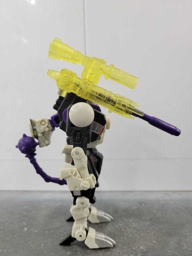 Ravage Battle 2nd Robot Mode  - Hasbro (Energon) action figure collectible - Main Image 3