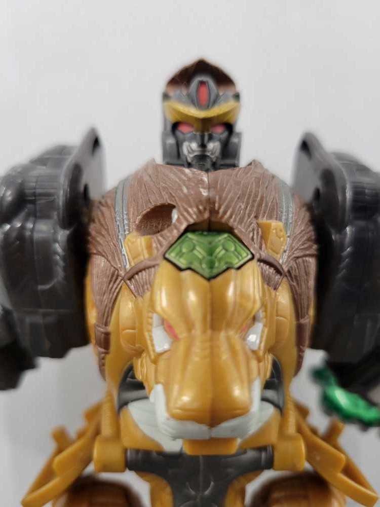Leo Breaker - Hasbro (Cybertron) action figure collectible - Main Image 1