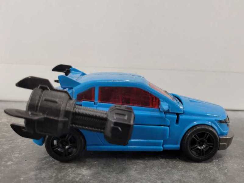 Rumble Vehicle Mode  - Hasbro (Prime) action figure collectible - Main Image 3