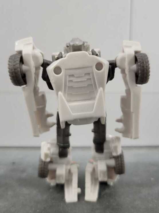 Wheeljack Cyberverse  - Hasbro (Prime) action figure collectible - Main Image 3