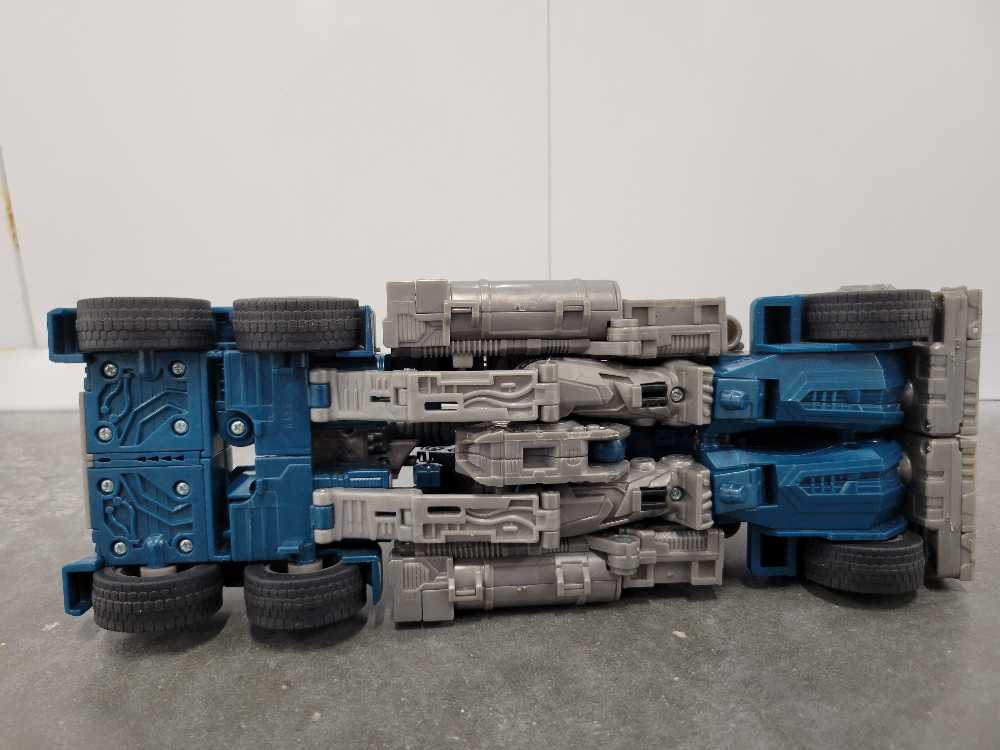 Optimus Prime Nightwatch Vehicle Mode  - Hasbro (Movie) action figure collectible - Main Image 4