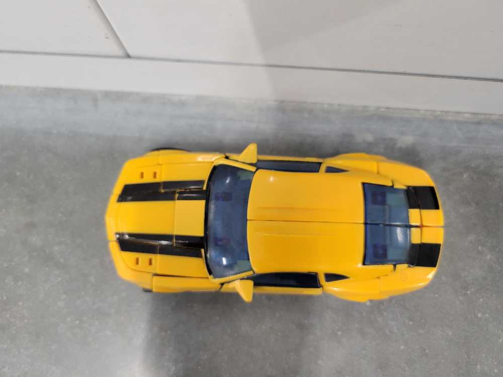 Bumblebee Concept 5th Vehicle Mode No Head - Hasbro (Movie) action figure collectible - Main Image 2