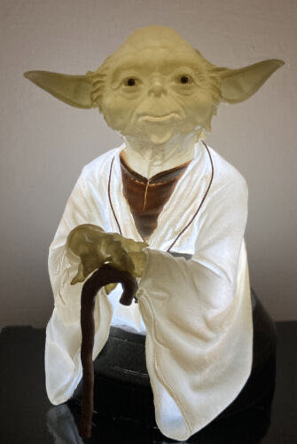 Yoda (Light-Up Spirit) - Gentle Giant Ltd. (Star Wars) action figure collectible [Barcode 871810003440] - Main Image 2
