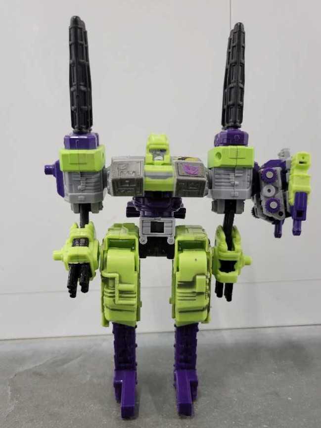Demolishor With Blackout Energon - Hasbro (Energon) action figure collectible - Main Image 2