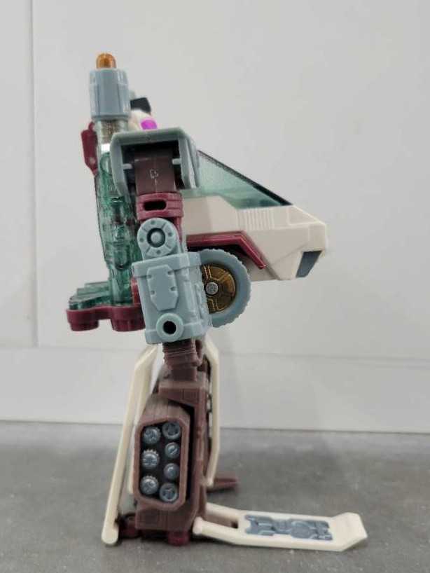 Snow Cat Robot Mode - Hasbro (Energon) action figure collectible - Main Image 3