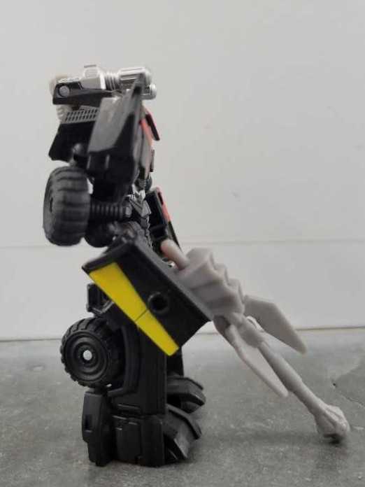 Trailcutter - Hasbro (Prime Beast Hunters) action figure collectible - Main Image 3