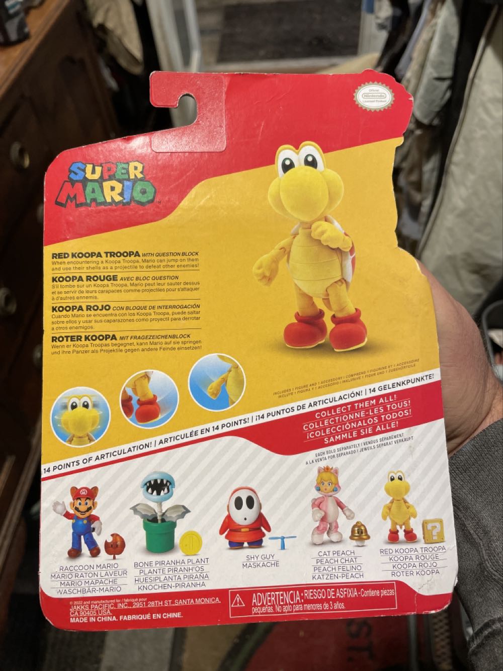 World of Nintendo: Super Mario: Red Koopa Troopa with Accessory - Jakks Pacific (Super Mario) action figure collectible [Barcode 192995411791] - Main Image 2