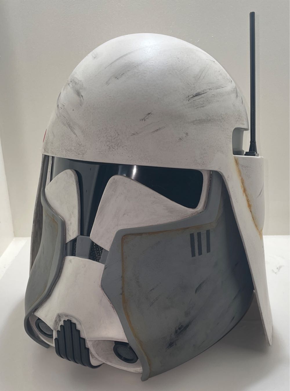 Commander Bacara Helmet - Cybercraft action figure collectible - Main Image 3