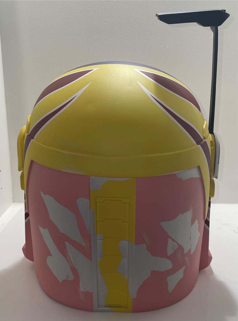 Sabine Wren Helmet - Cybercraft action figure collectible - Main Image 4