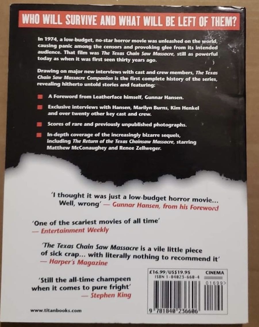 The Texas Chain Saw Massacre Companion  (The Texas Chainsaw Massacre) action figure collectible [Barcode 9781840236606] - Main Image 2