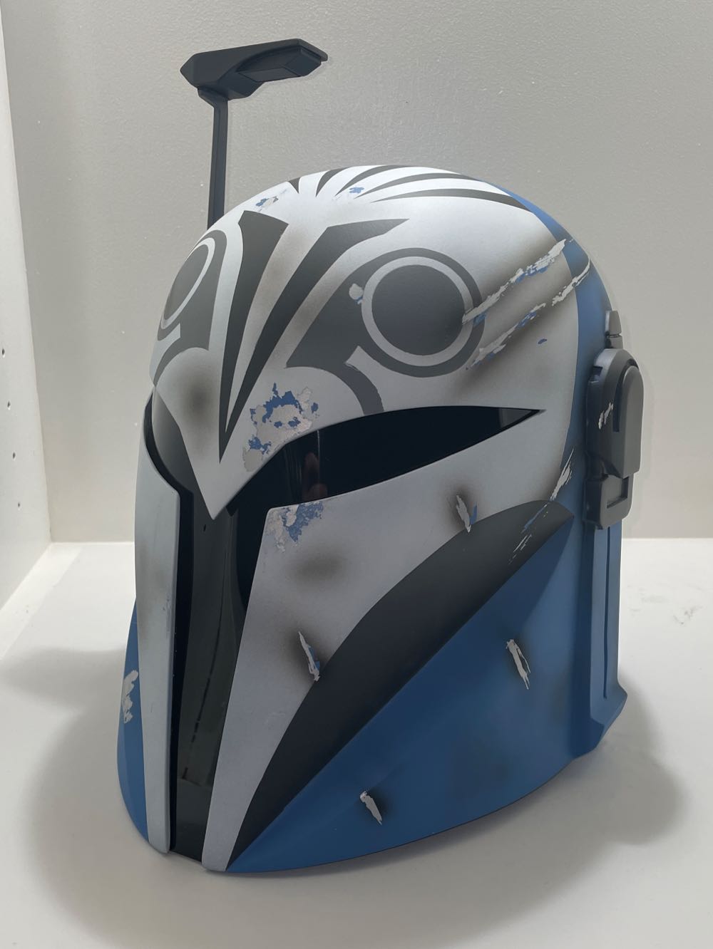 Bo-Katan Kryze Helmet - Cybercraft action figure collectible - Main Image 3
