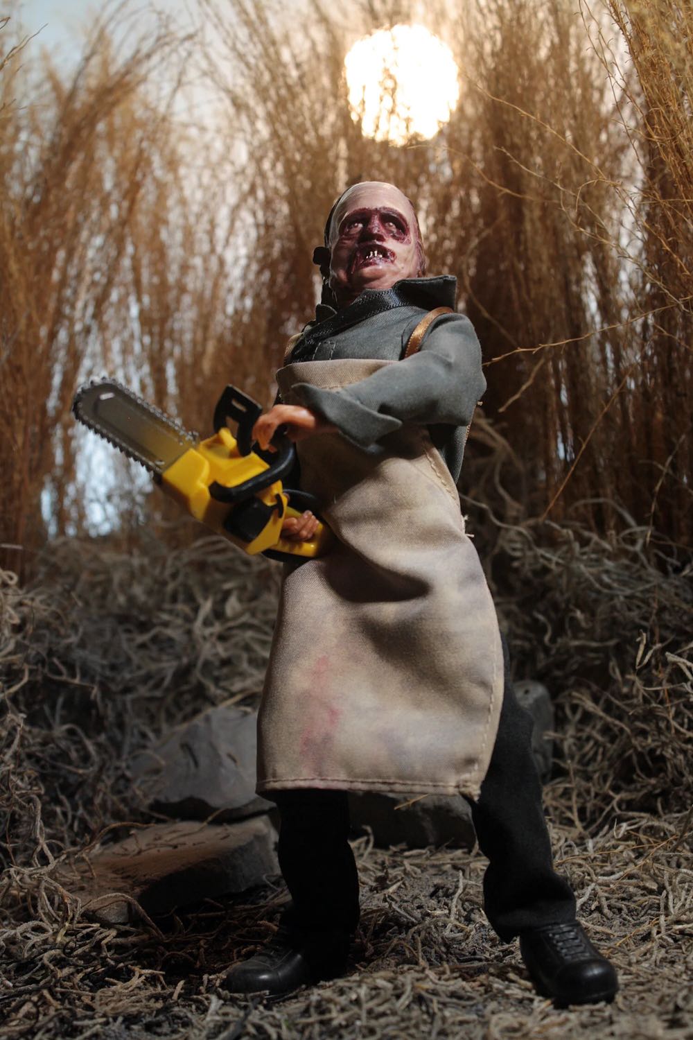 Mego 2022 Leatherface - Texas Chainsaw Massacre - Mego Corp (Horror) action figure collectible [Barcode 850033232608] - Main Image 4