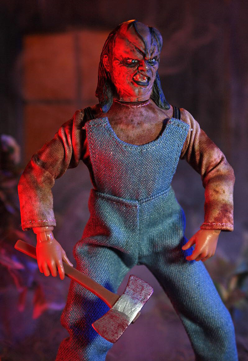 Victor Crowley - MEGO Corp. (Hatchet (2006)) action figure collectible [Barcode 850033232837] - Main Image 3