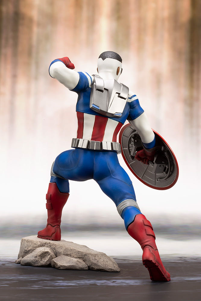 Captain America - Sam Wilson: Marvel ARTFX Kotobukiya Statue - Kotobukiya Artfx+ (Marvel Avengers Series) action figure collectible [Barcode 4934054093526] - Main Image 2