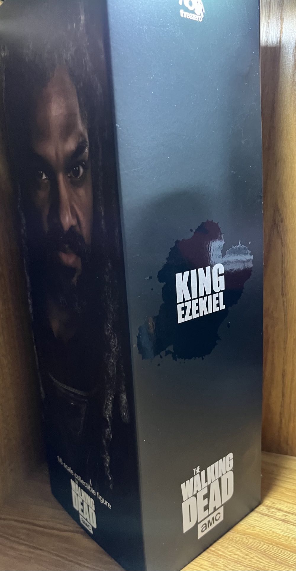 King Ezekiel Threezero - Threezero (AMC The Walking Dead) action figure collectible [Barcode 4897056202450] - Main Image 4