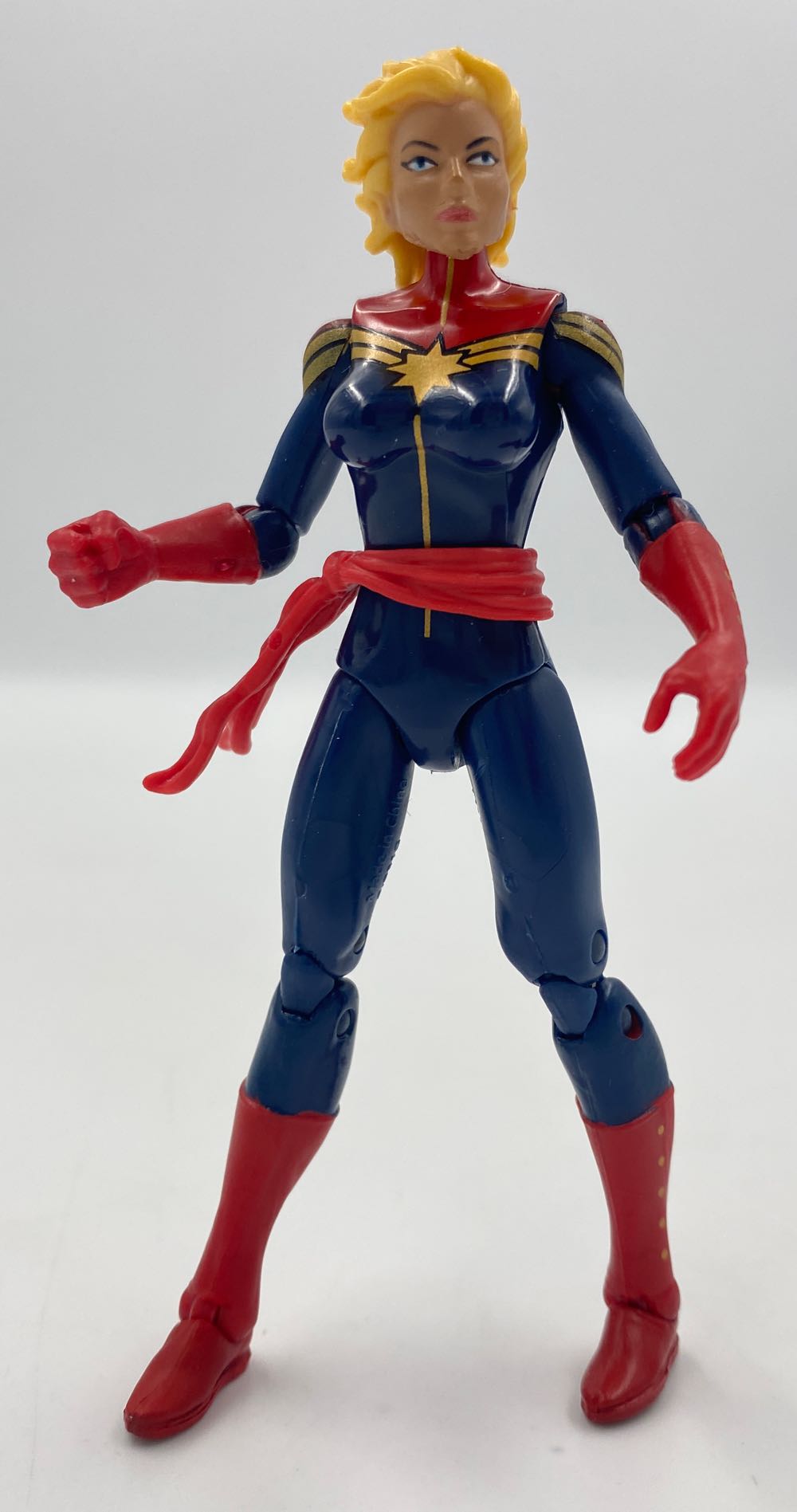 Marvel: Captain Marvel - Hasbro (Marvel Legends Series) action figure collectible - Main Image 2