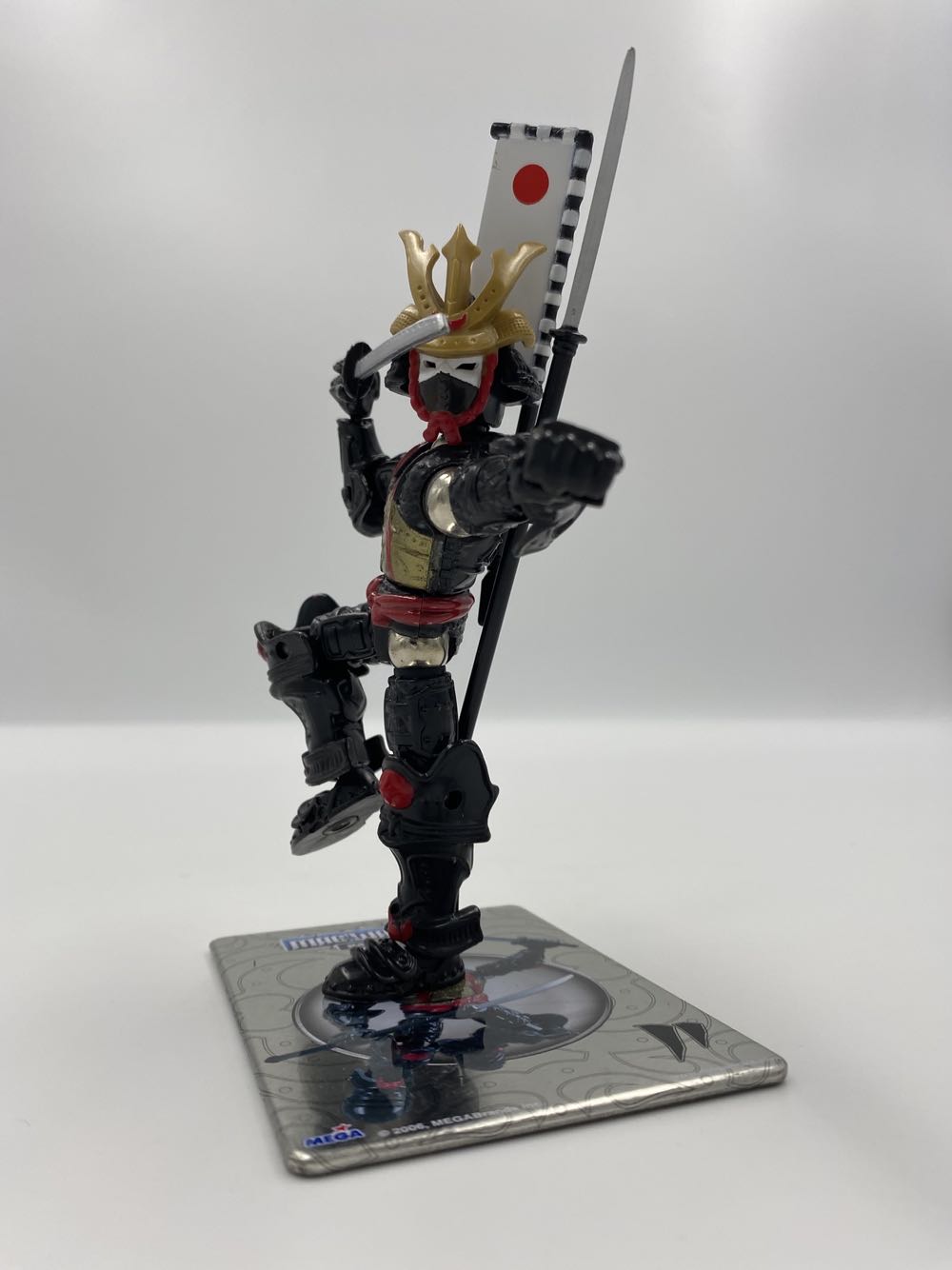Mag Warriors: Balesword - Mega Bloks (Build ‘N Battle) action figure collectible - Main Image 3