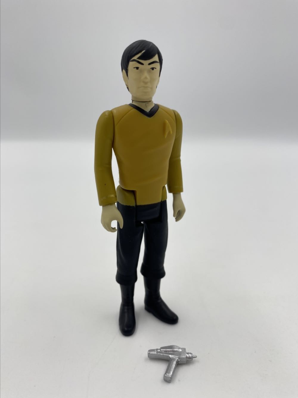 Star Trek: Sulu - Funko X Super 7 (ReAction Figures) action figure collectible - Main Image 2