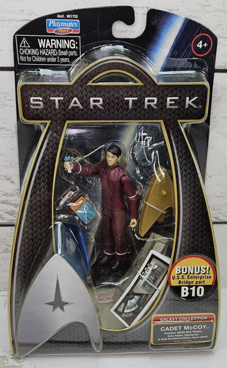 Star Trek: McCoy, Cadet - Playmates (star Trek galaxy collection) action figure collectible - Main Image 3