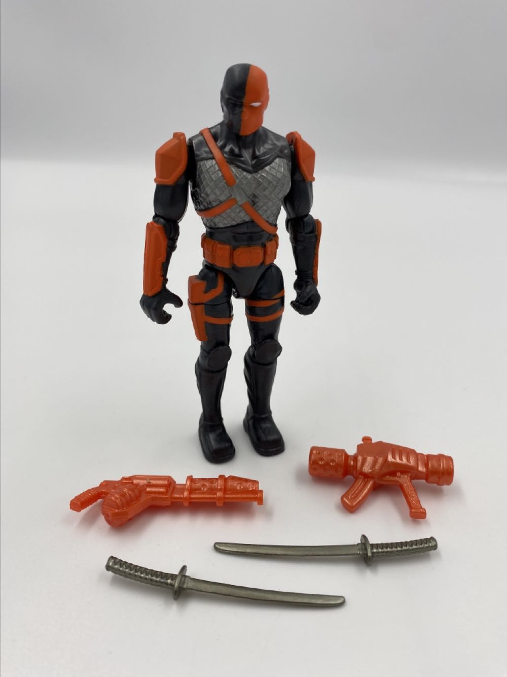 DC: Deathstroke - Spin Master (Bat-Tech) action figure collectible - Main Image 2