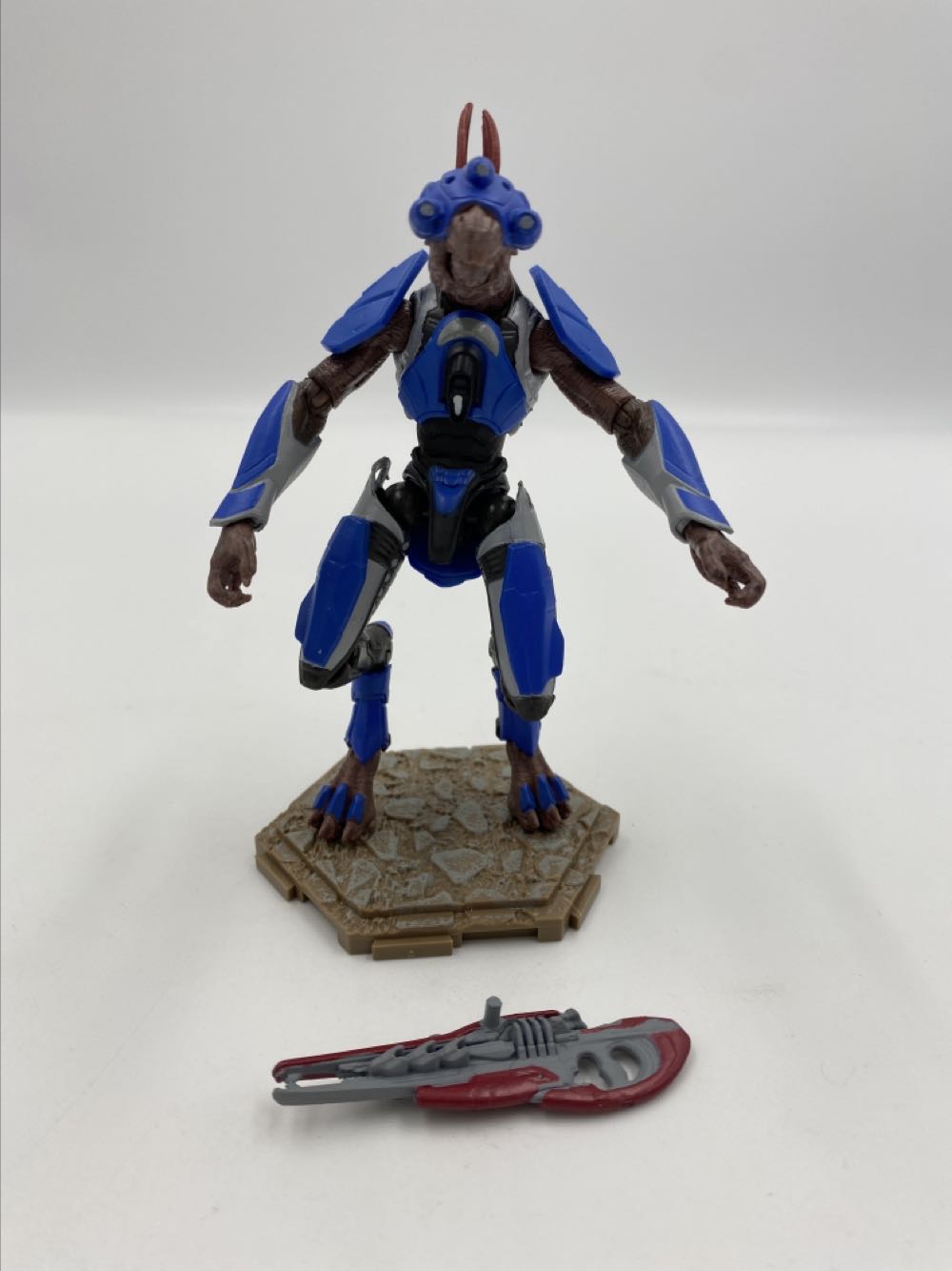 Halo: Jackal Sniper - Jazwares (Halo Infinite) action figure collectible - Main Image 2