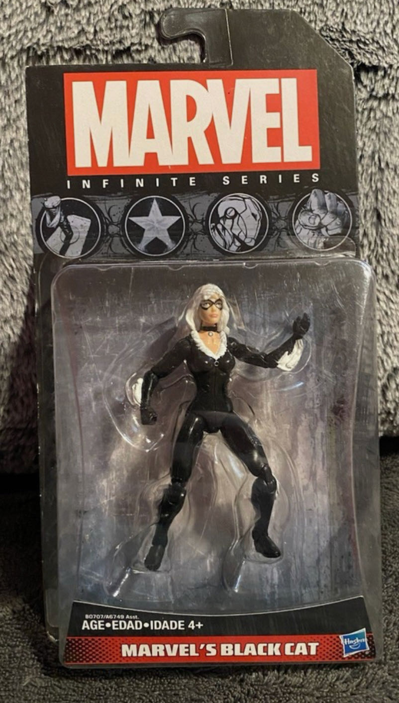 Marvel: Black Cat - Hasbro (Marvel Infinite Series) action figure collectible - Main Image 3
