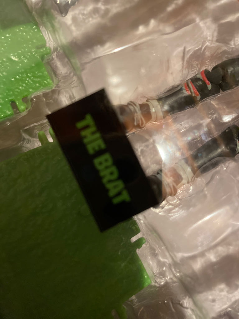 Fortnite: The Brat - Jazwares (Squad Mode) action figure collectible - Main Image 2